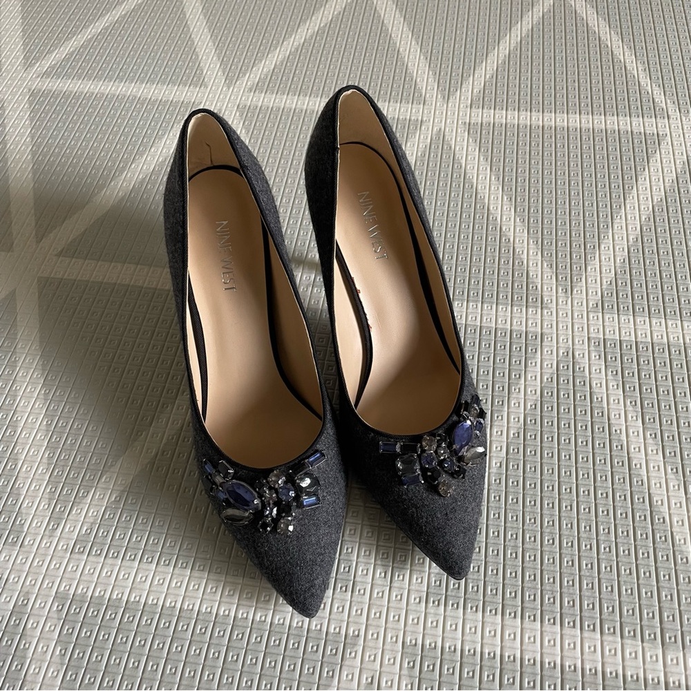 Nine West Heels size 8